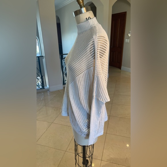 Vintage white/silver knitted turtleneck with silver sparkle thread sz XS - Picture 3 of 5